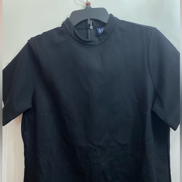 GAP Women’s Pocket Dress – Black, Size 8 Tall - Picture 2 of 5